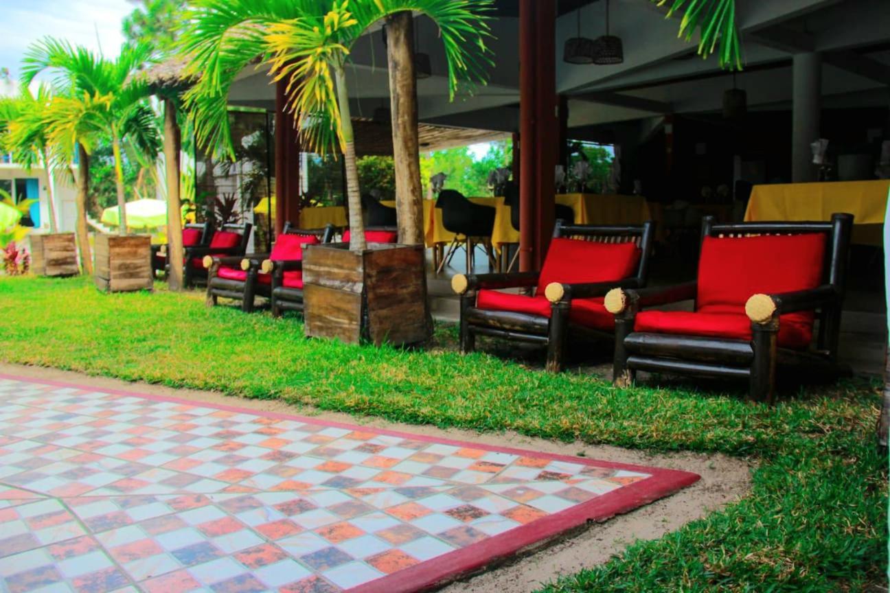The Sanctuary Lodge Foulpointe Luaran gambar